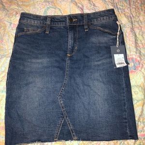 Never worn blue jean skirt